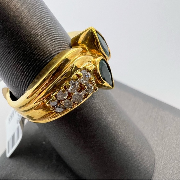 14k Yellow Gold Diamond & Emerald Ring - Picture 2 of 7